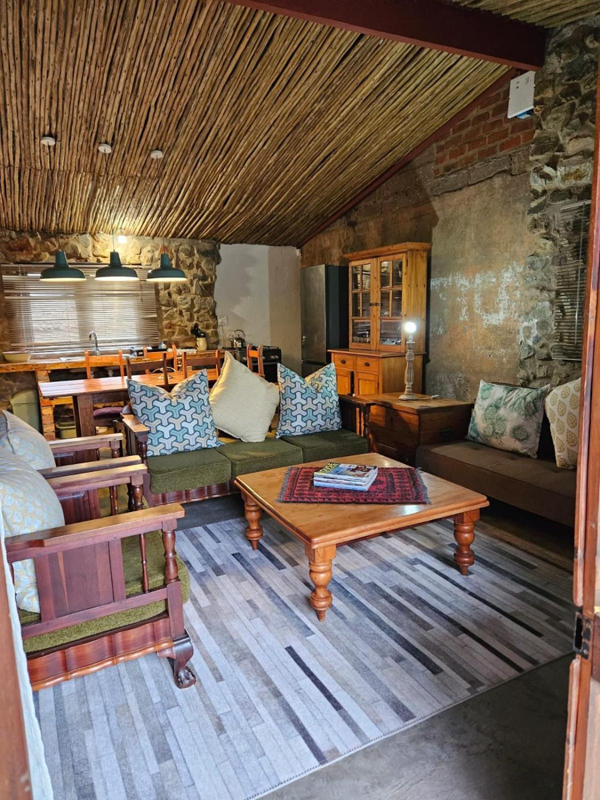 The Riverdeck Accommodation And Backpackers Knysna Zewnętrze zdjęcie