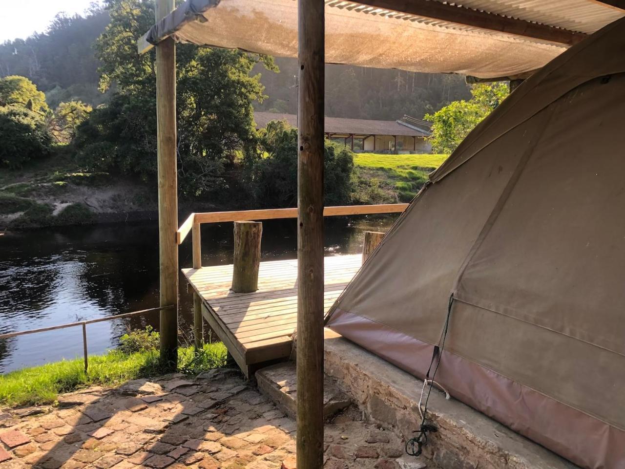 The Riverdeck Accommodation And Backpackers Knysna Zewnętrze zdjęcie